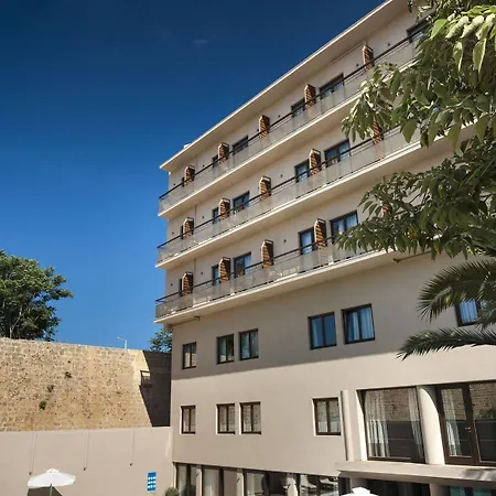 Готель Kriti Chania (Crete)