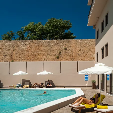 Hotel Kriti
